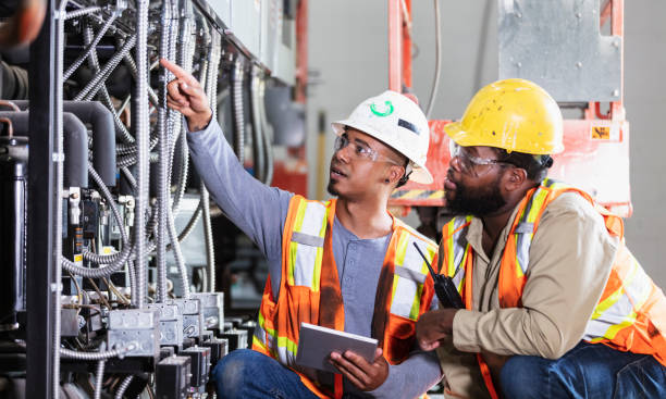 Best Local Electrician Companies  in Lake Of The Woods, VA